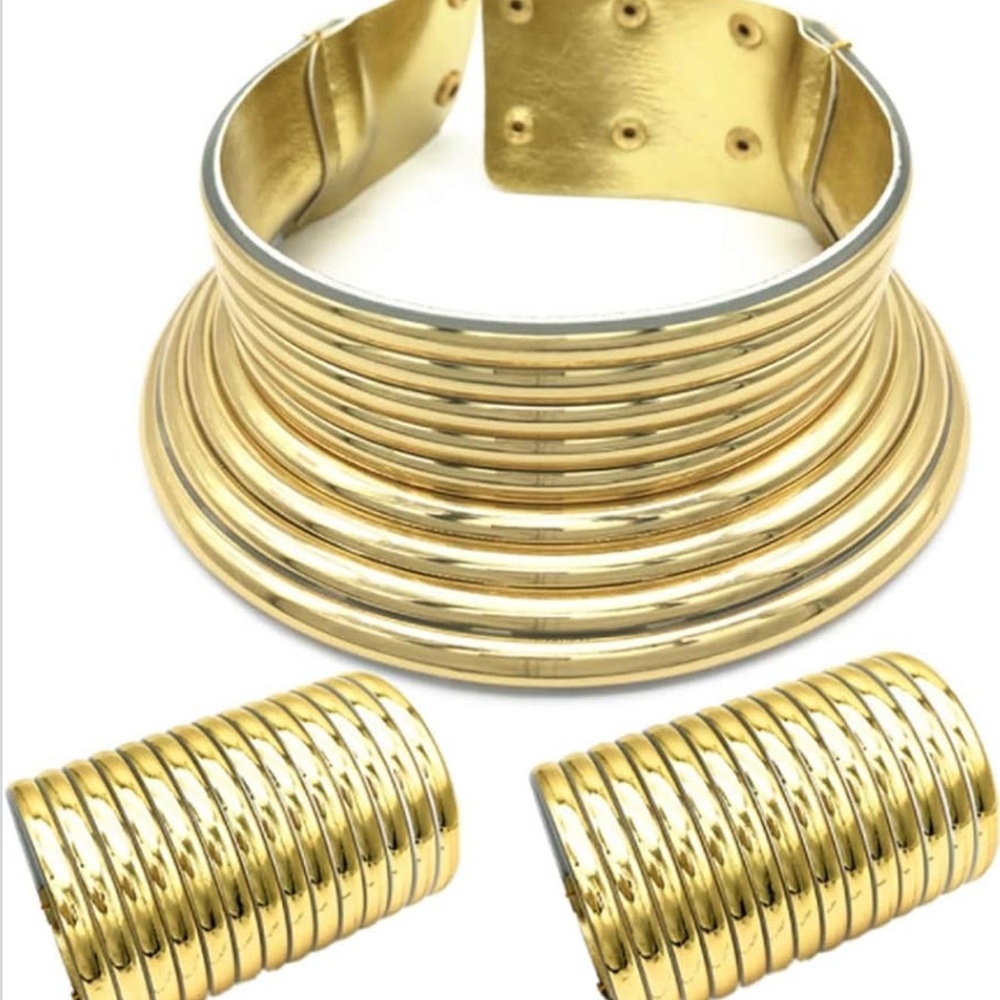 Unique Gold Choker & Cuff Band Bracelet